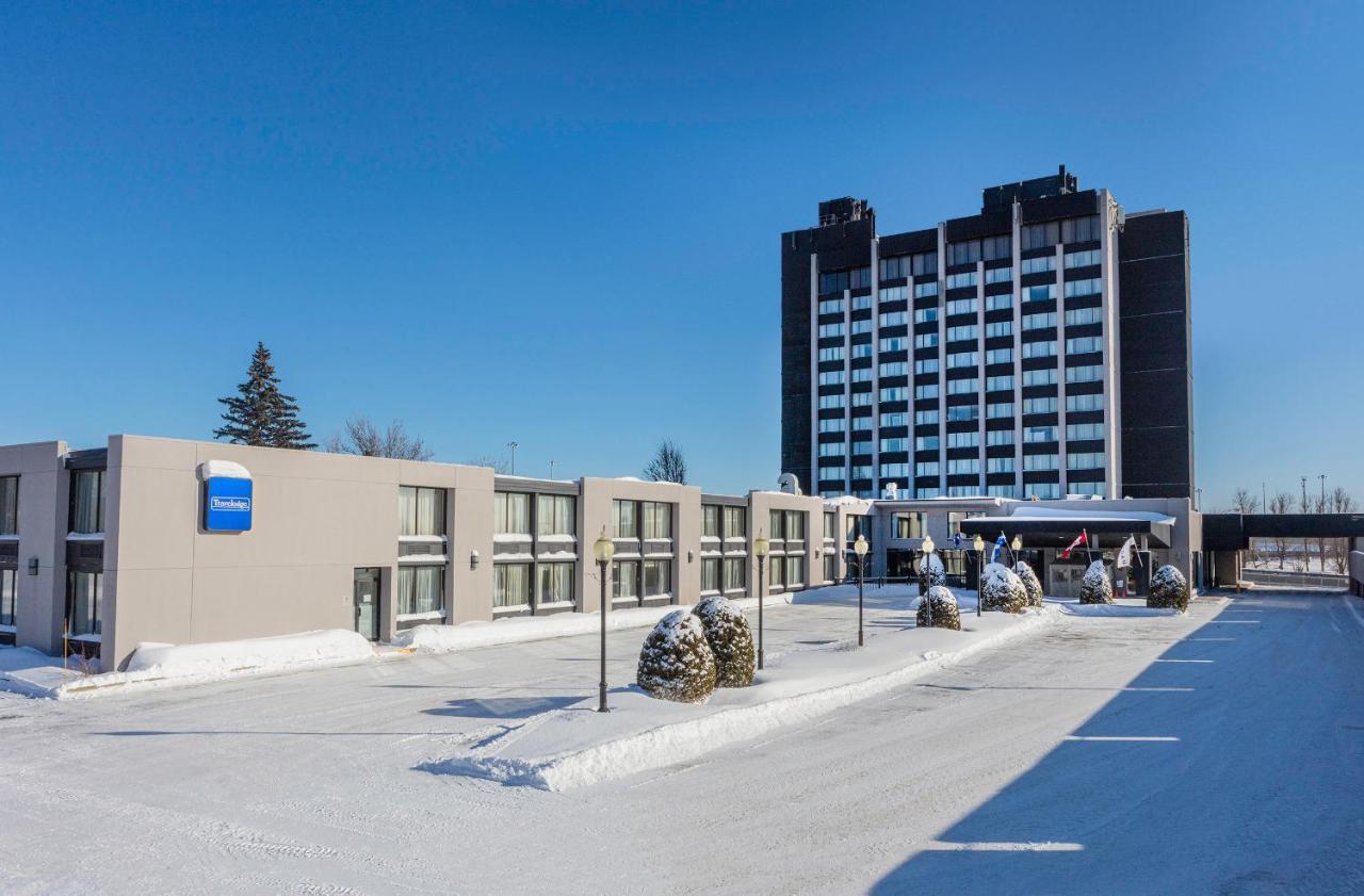 Travelodge By Wyndham Quebec City Hotel & Convention Centre Exterior foto