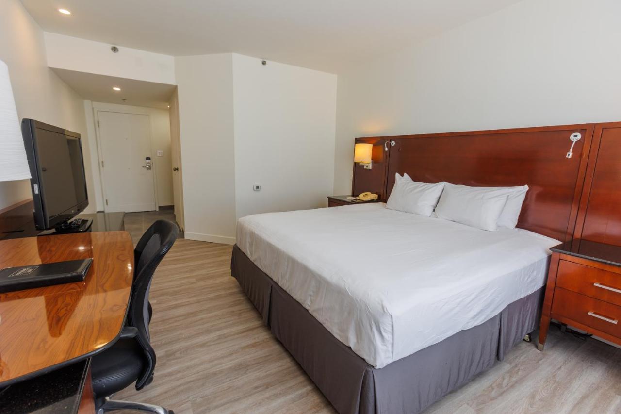 Travelodge By Wyndham Quebec City Hotel & Convention Centre Exterior foto
