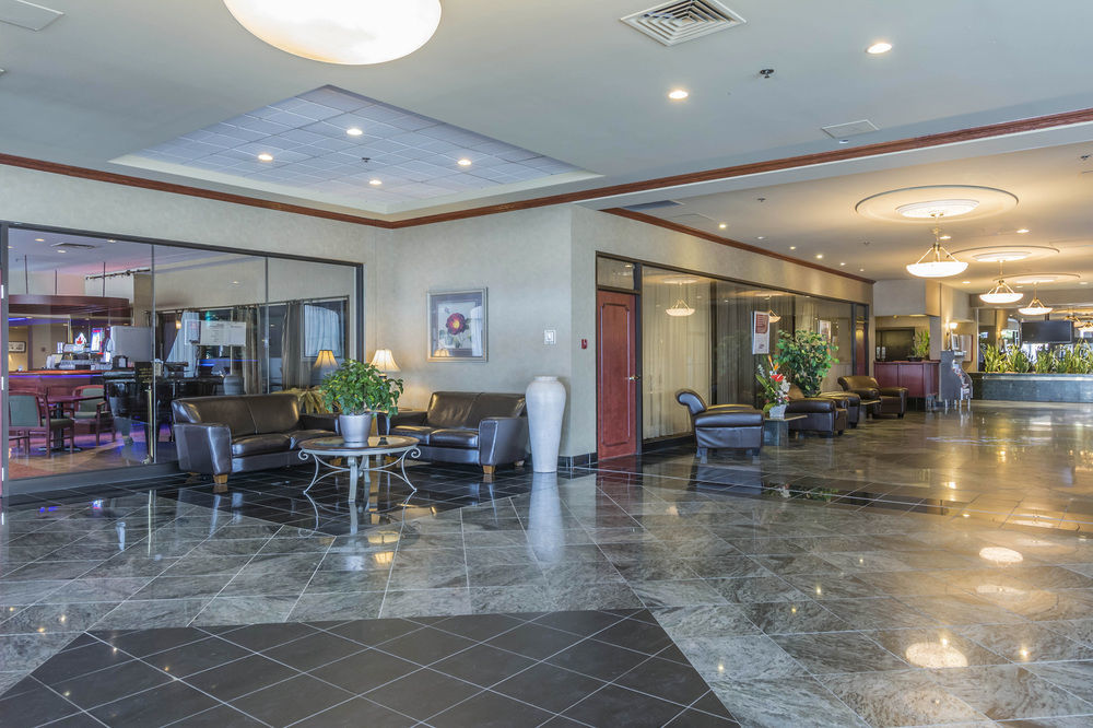 Travelodge By Wyndham Quebec City Hotel & Convention Centre Exterior foto