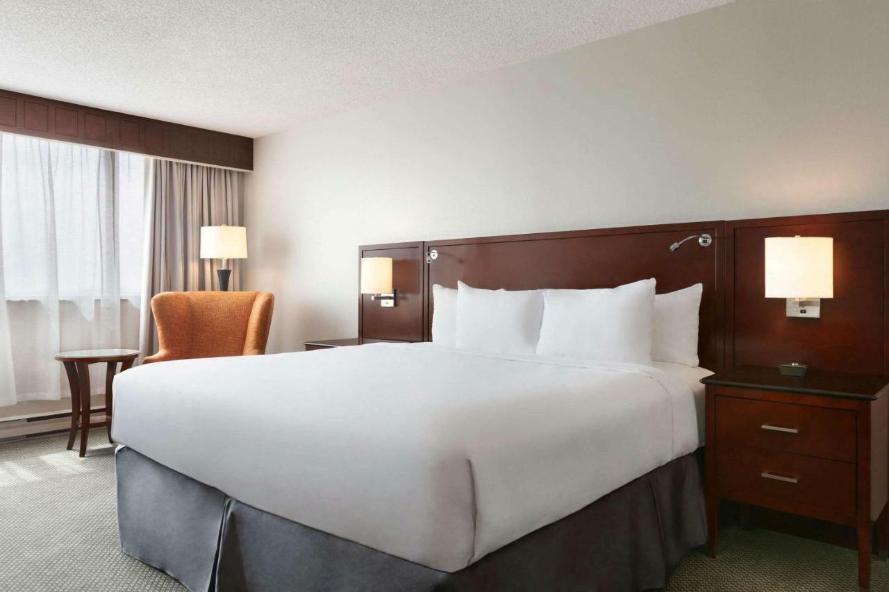 Travelodge By Wyndham Quebec City Hotel & Convention Centre Exterior foto